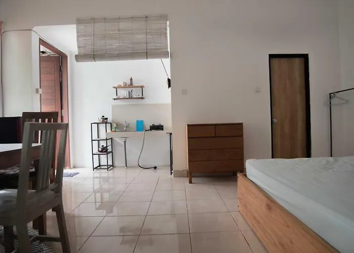 アパート Mirri House Kerobokan